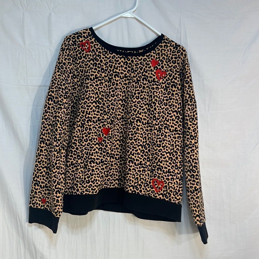 Bedhead women’s leopard and heart snaps pajama top‎